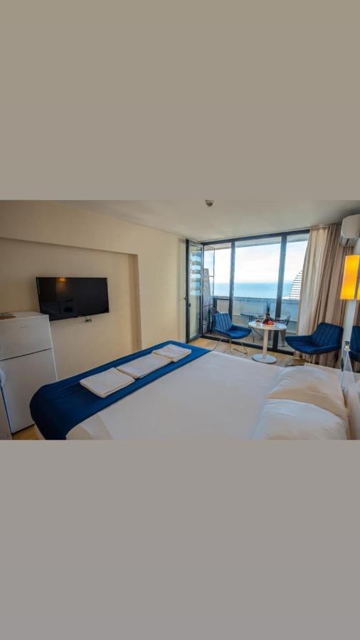 Orbi City Hub Apartments Batumi Ngoại thất bức ảnh