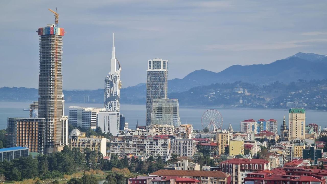 Orbi City Hub Apartments Batumi Ngoại thất bức ảnh